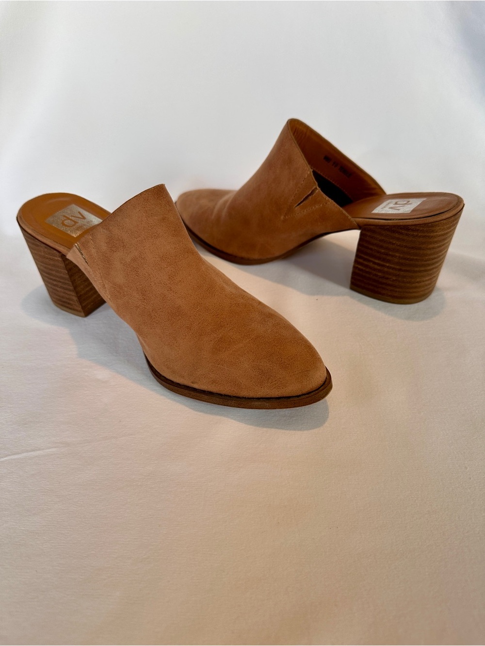 DV by Dolce Vita Tan Suede Pointed Toe Block Heel Mule - Picture 2 of 4